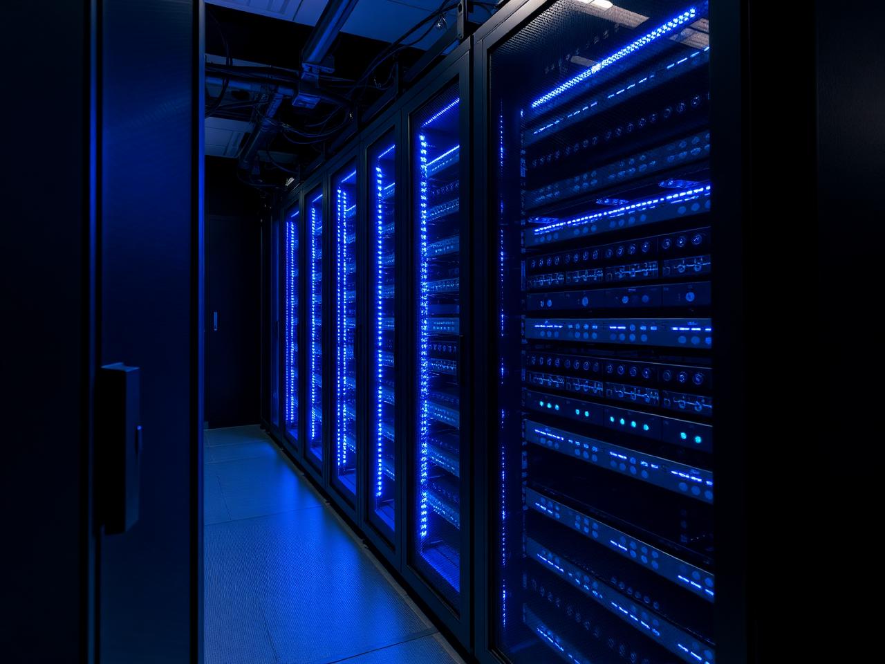 Server Rack — Cloud & On-Prem